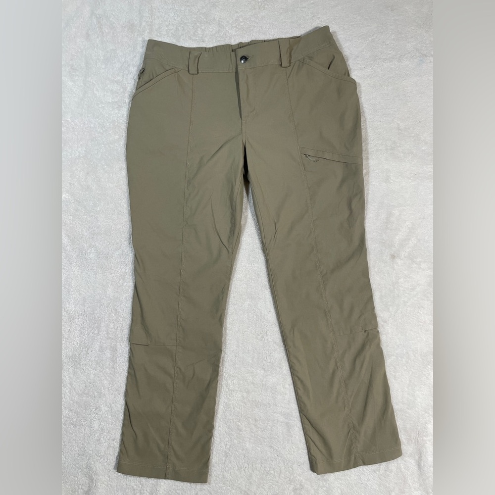 Duluth Trading Co Womens Size 36w Dry on the Fly Pants Beige